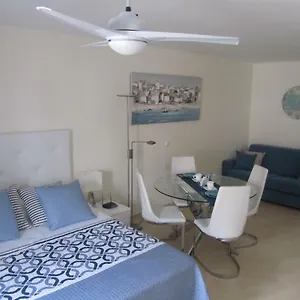 Cristianos Studio, Modern, Spacious, Pool,wifi Apartamento